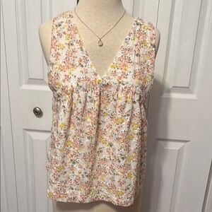 Cute floral eyelet top